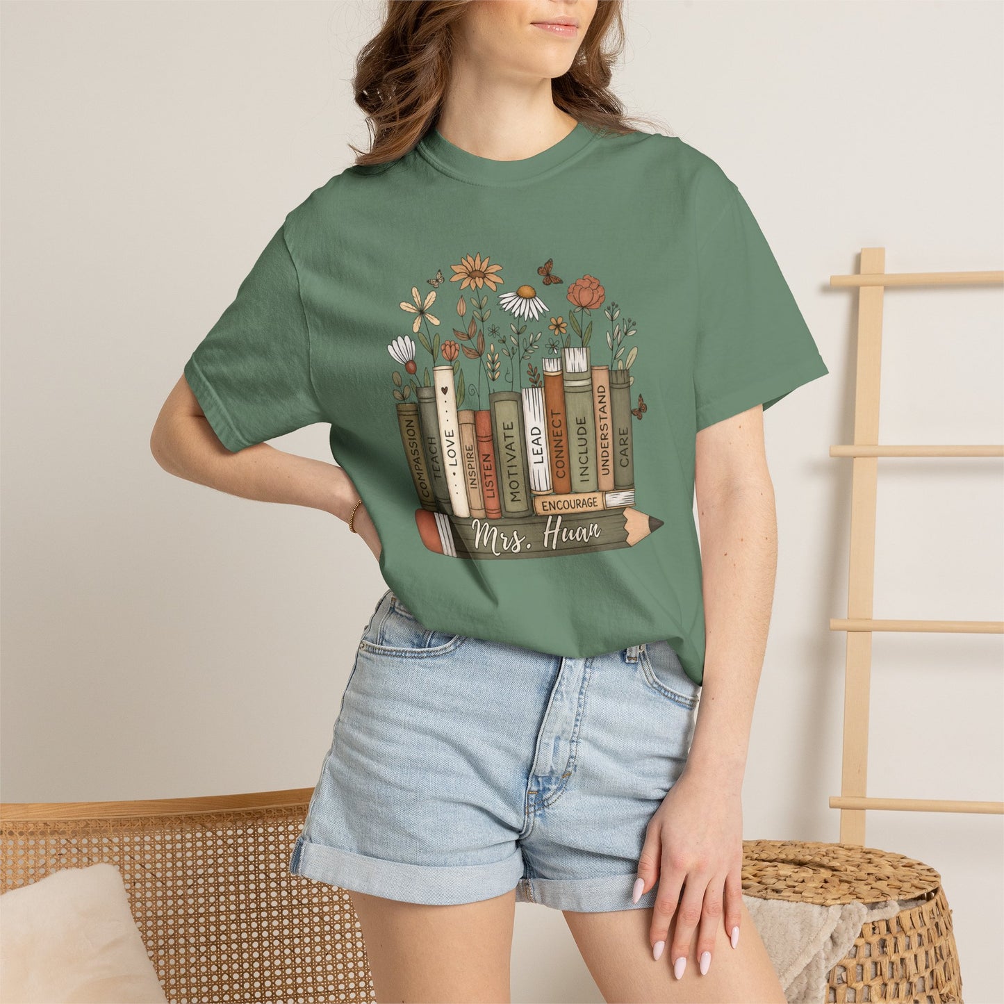 COMFORT COLORS - *** WANT TO PERSONALIZE THIS ?" - DO NOT ORDER THIS, PLEASE EMAIL ME @REFININGFAITHCOMPANY@GMAIL.COM*** Teacher Bookshelf T-Shirt – Personalized “Mrs. Hayes” Pencil & Floral Reading...