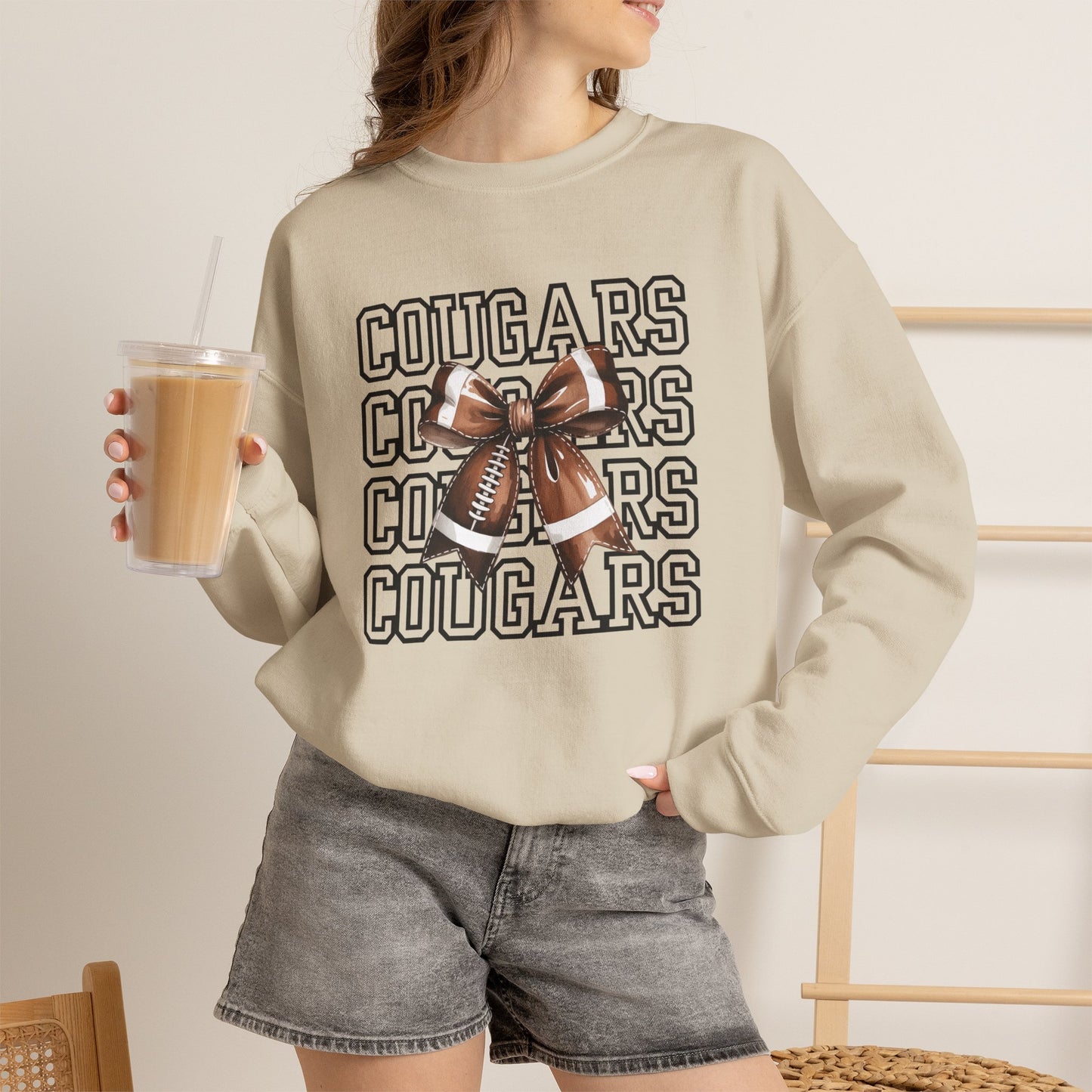 GILDAN - Cougars Cheer Bow Sweatshirt - Repeated Text Graphic Crewneck