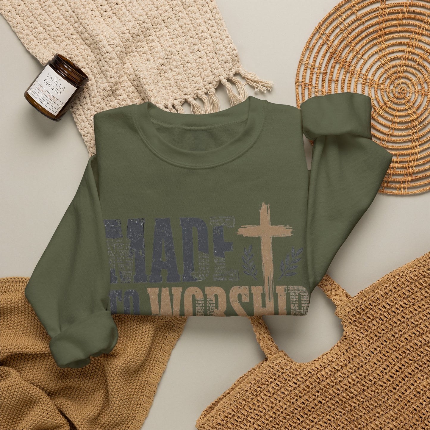 GILDAN - Worship Crewneck Sweatshirt — "Made to Worship to Him" Christian Pullover