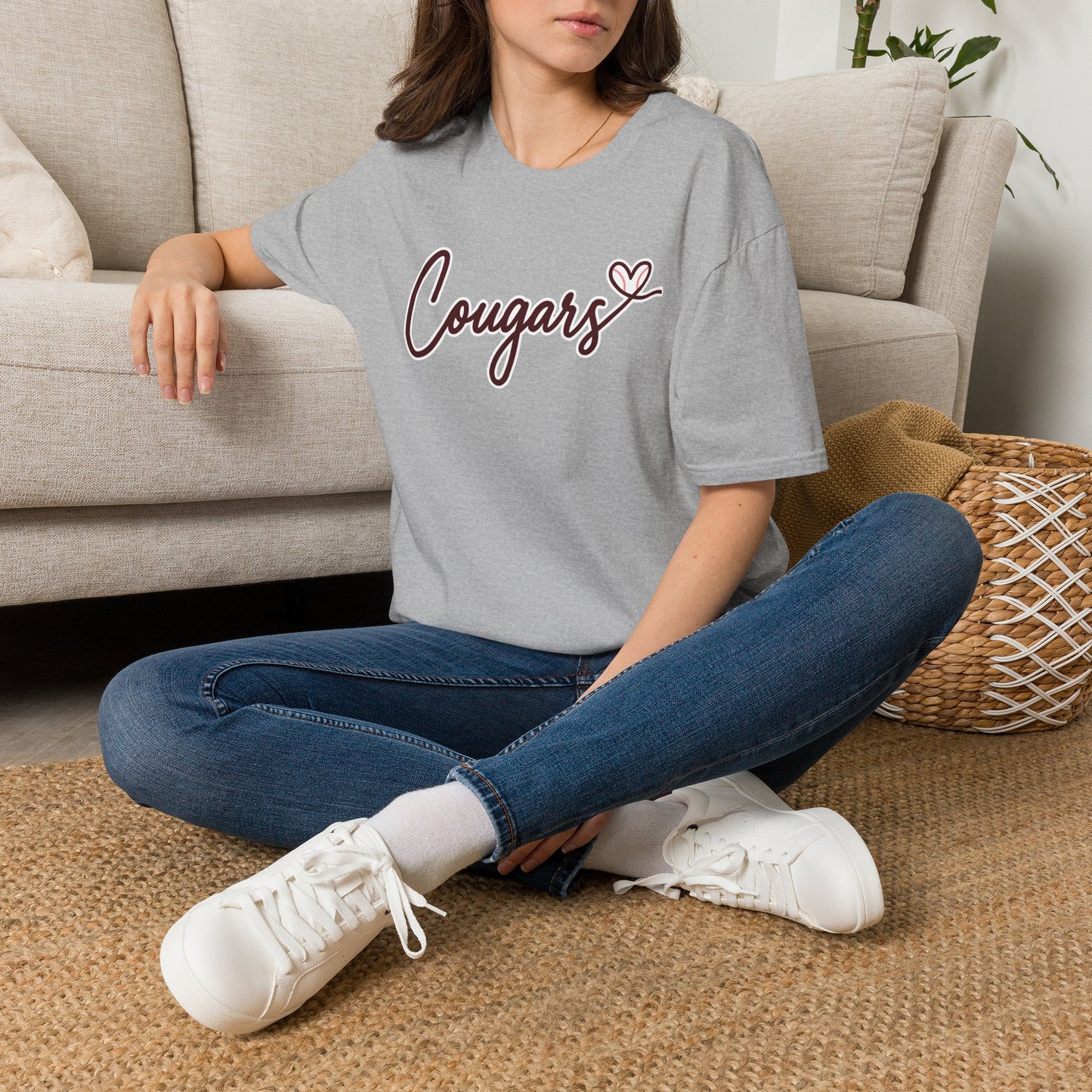 GILDAN - Cougars Script T-Shirt — Retro Pink Heart Team Tee