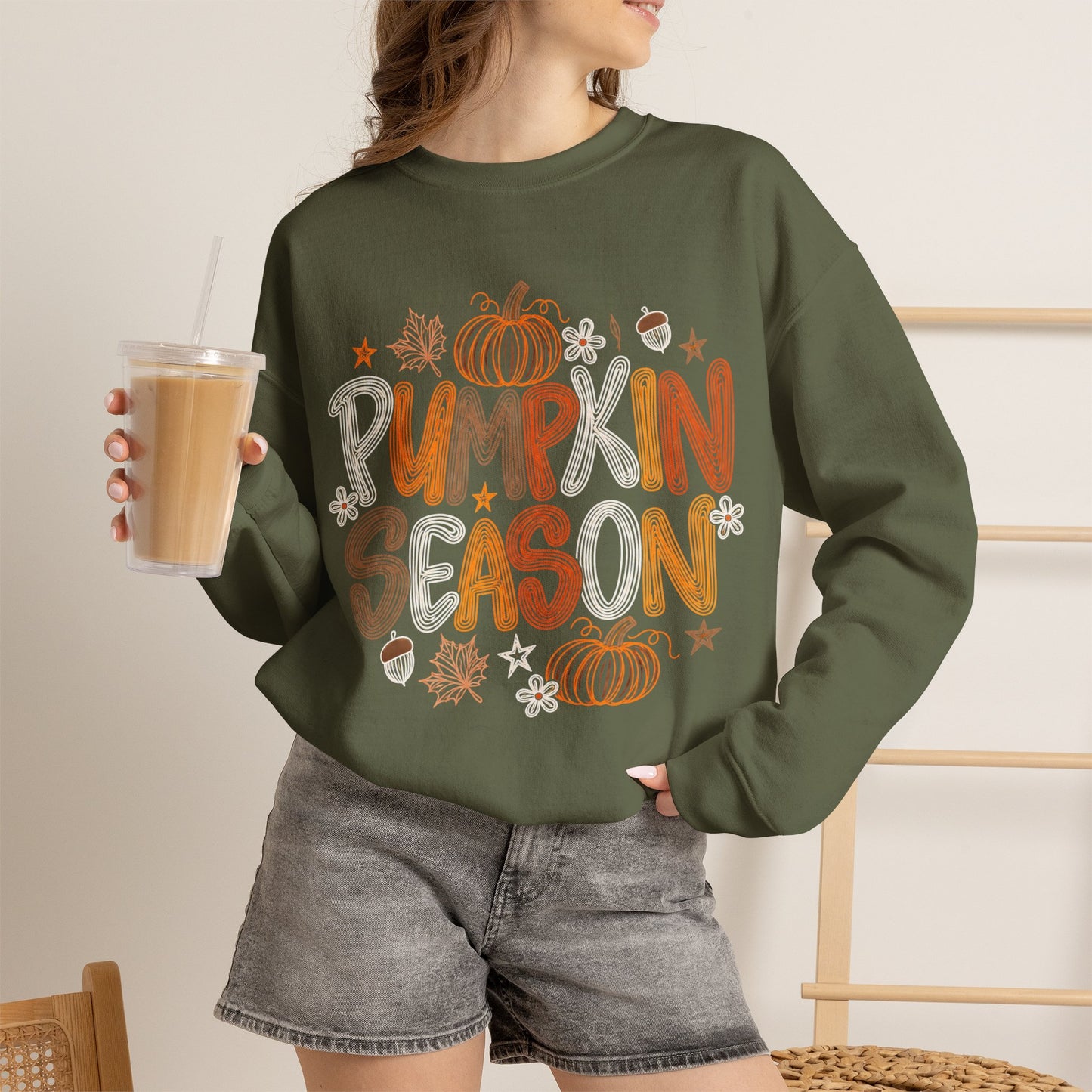 GILDAN - Pumpkin Season Fall Crewneck Sweatshirt