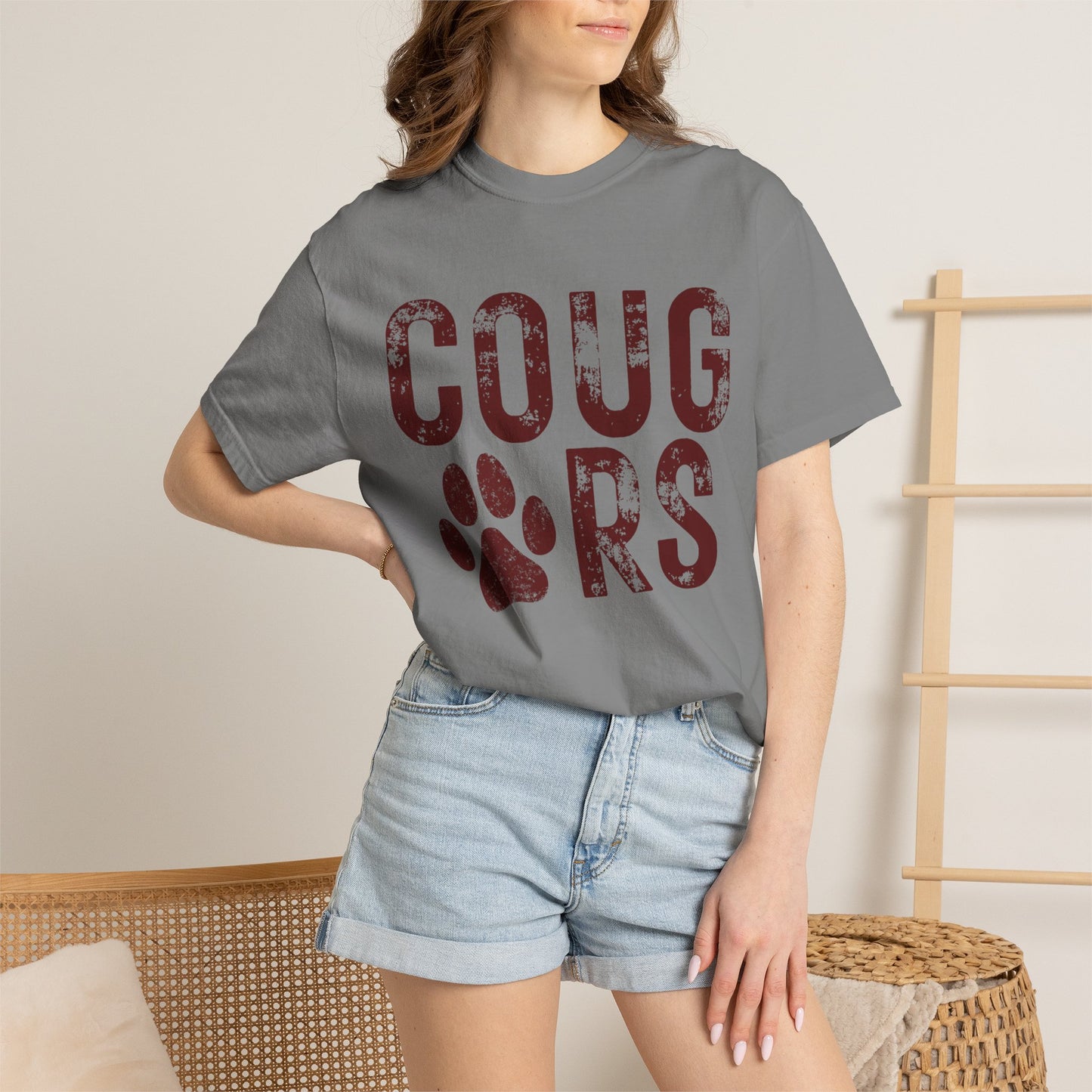 COMFORT COLORS - Cougars Distressed Paw T-Shirt