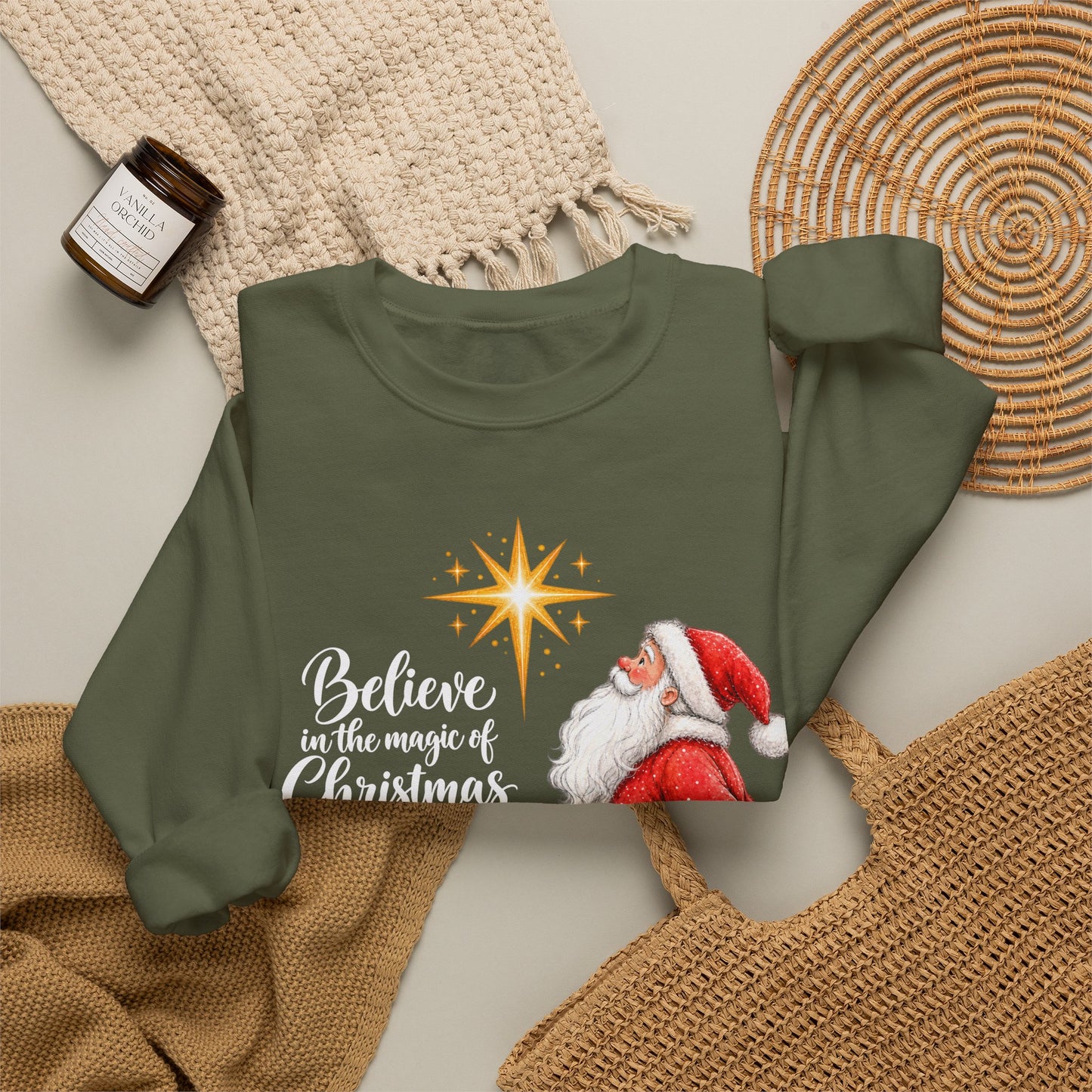 GILDAN - Believe in the Magic of Christmas Santa Crewneck Sweatshirt
