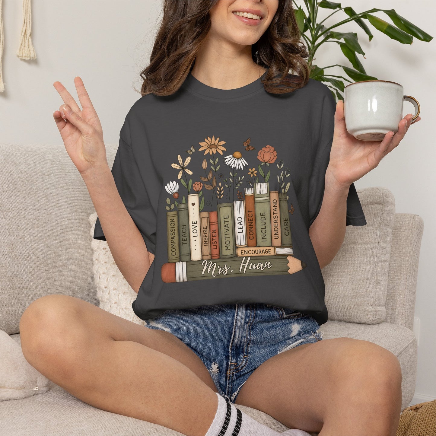 COMFORT COLORS - *** WANT TO PERSONALIZE THIS ?" - DO NOT ORDER THIS, PLEASE EMAIL ME @REFININGFAITHCOMPANY@GMAIL.COM*** Teacher Bookshelf T-Shirt – Personalized “Mrs. Hayes” Pencil & Floral Reading...