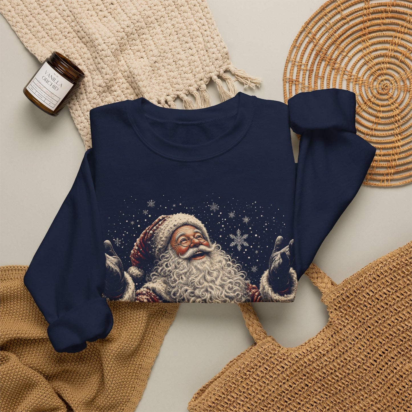 GILDAN - Vintage Santa Christmas Crewneck Sweatshirt