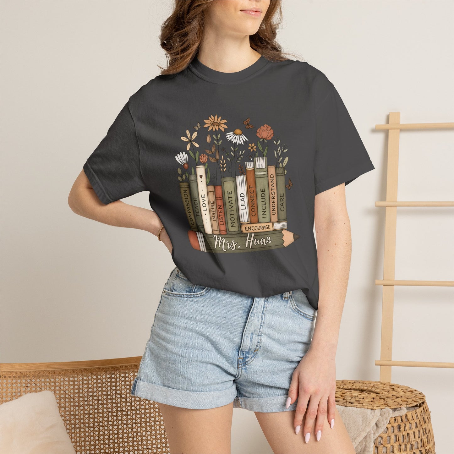 COMFORT COLORS - *** WANT TO PERSONALIZE THIS ?" - DO NOT ORDER THIS, PLEASE EMAIL ME @REFININGFAITHCOMPANY@GMAIL.COM*** Teacher Bookshelf T-Shirt – Personalized “Mrs. Hayes” Pencil & Floral Reading...