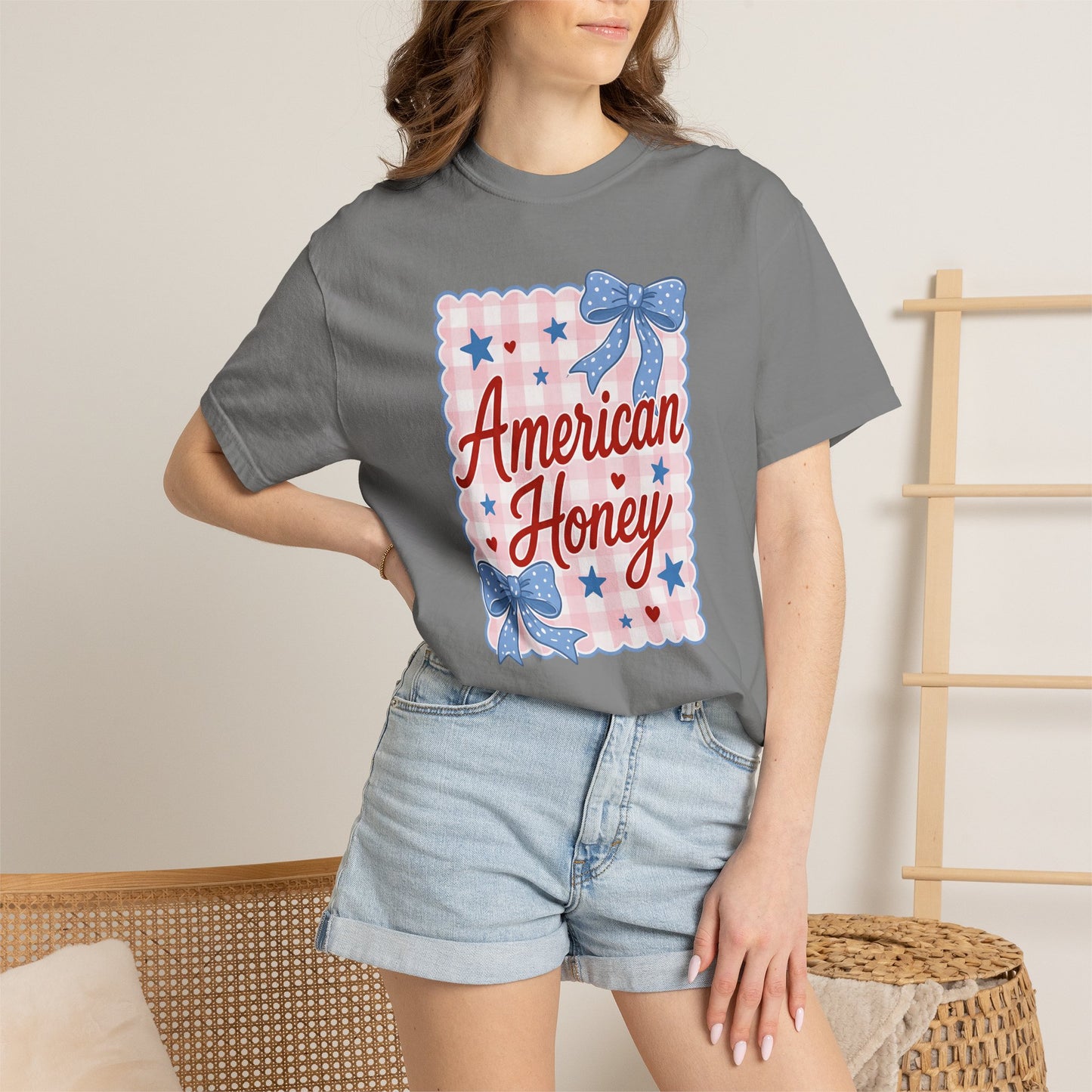 COMFORT COLORS - American Honey Graphic T-Shirt — Retro Patriotic Stars & Bows
