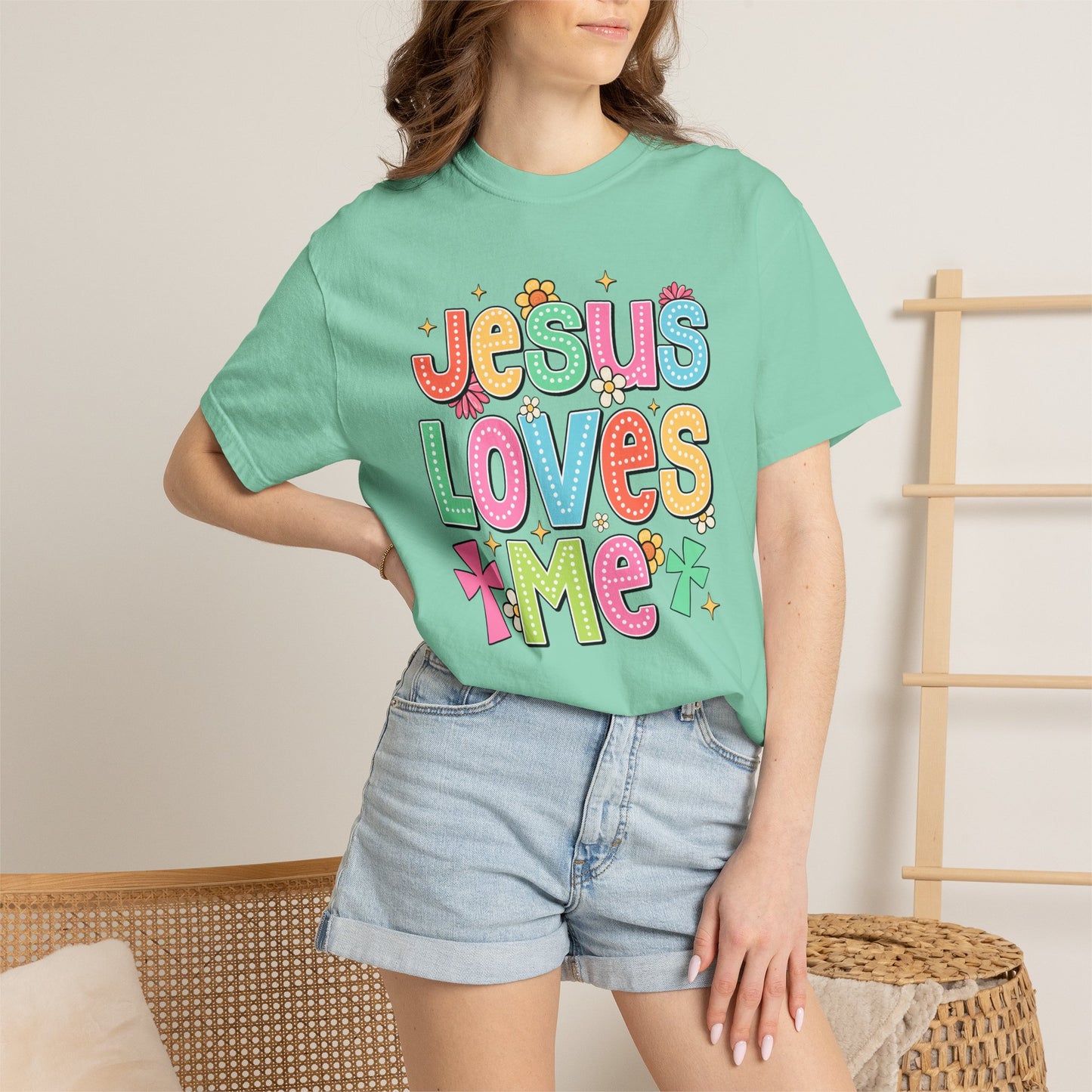 COMFORT COLORS - Jesus Loves Me T-Shirt — Colorful Retro Kids/Youth Faith Tee