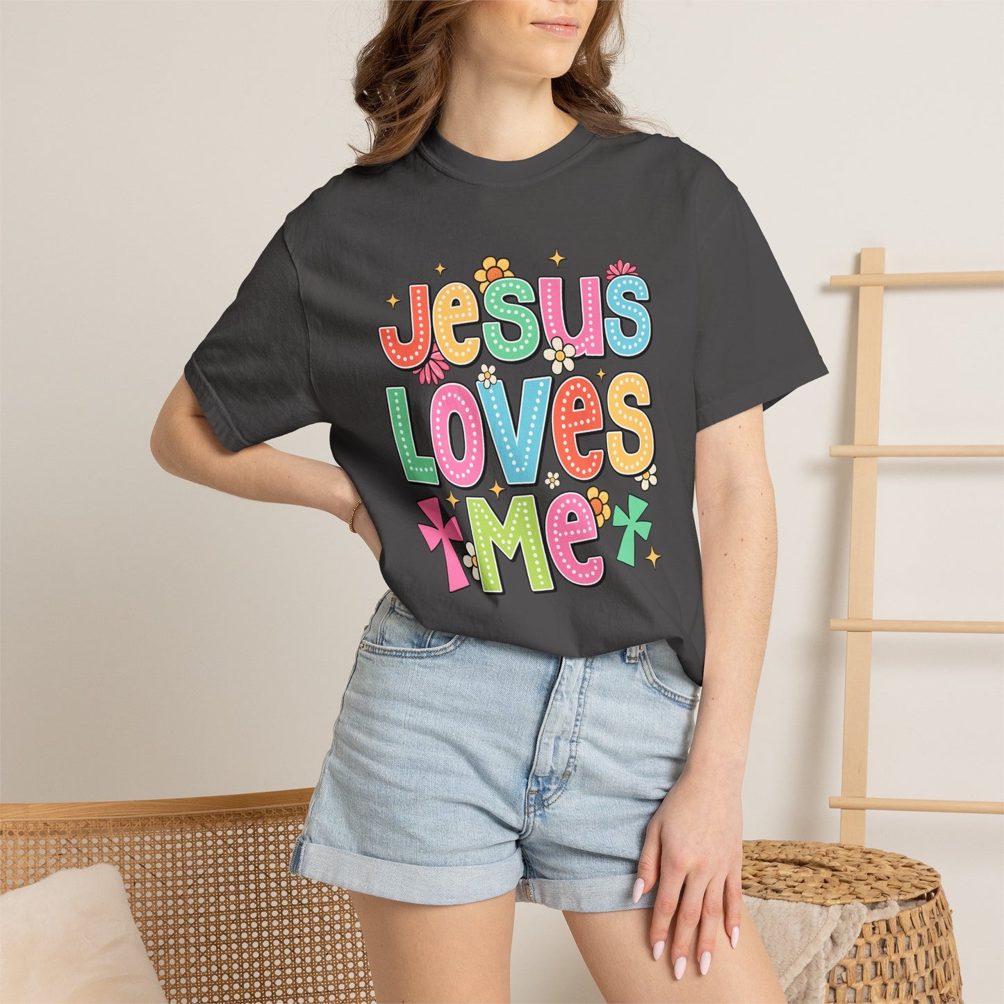 COMFORT COLORS - Jesus Loves Me T-Shirt — Colorful Retro Kids/Youth Faith Tee
