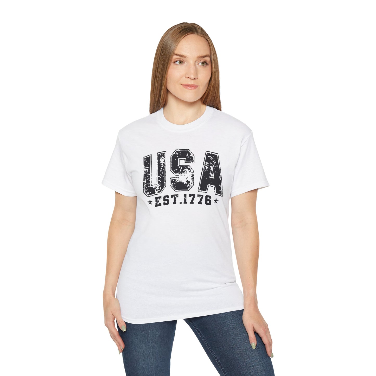 GILDAN - USA EST.1776 T-Shirt — Vintage Patriotic American Tee for 4th of July