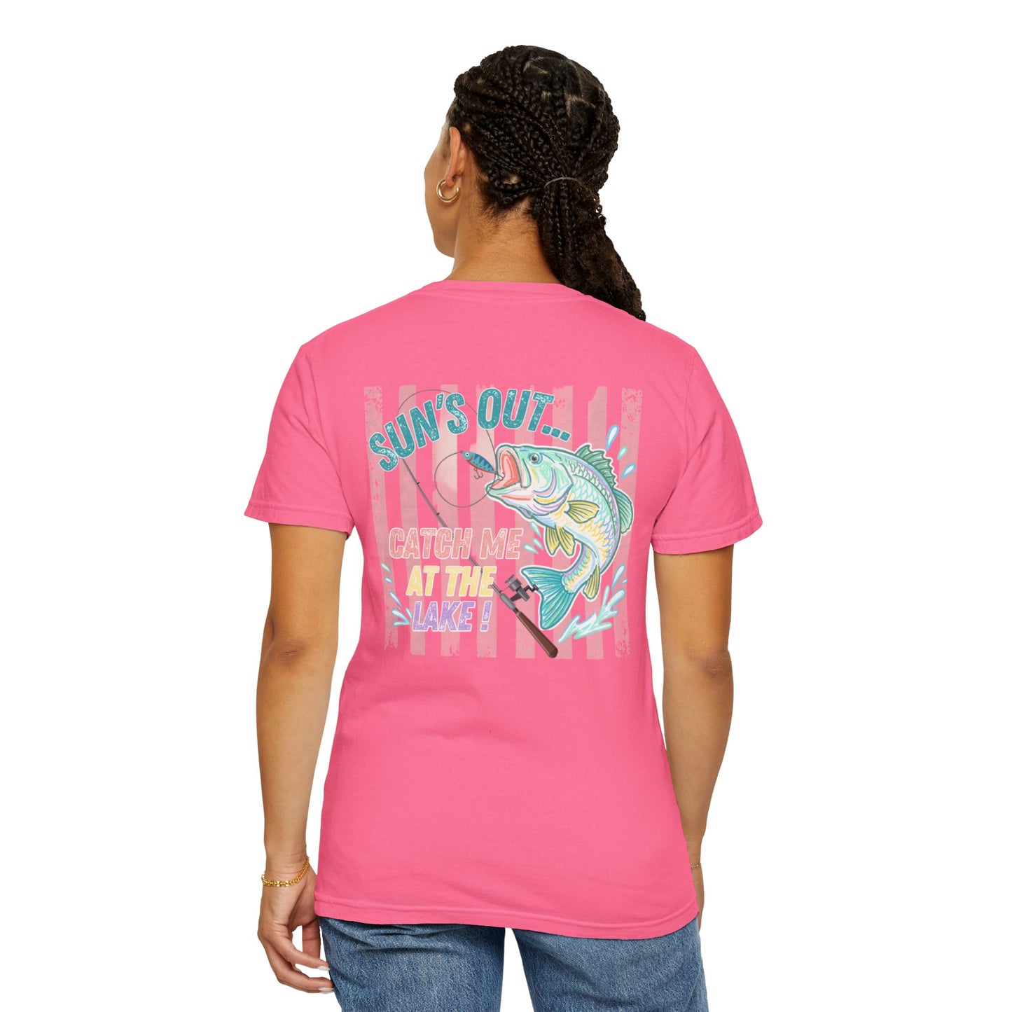 COMFORT COLORS - Catch me at the lake 2 side design tee