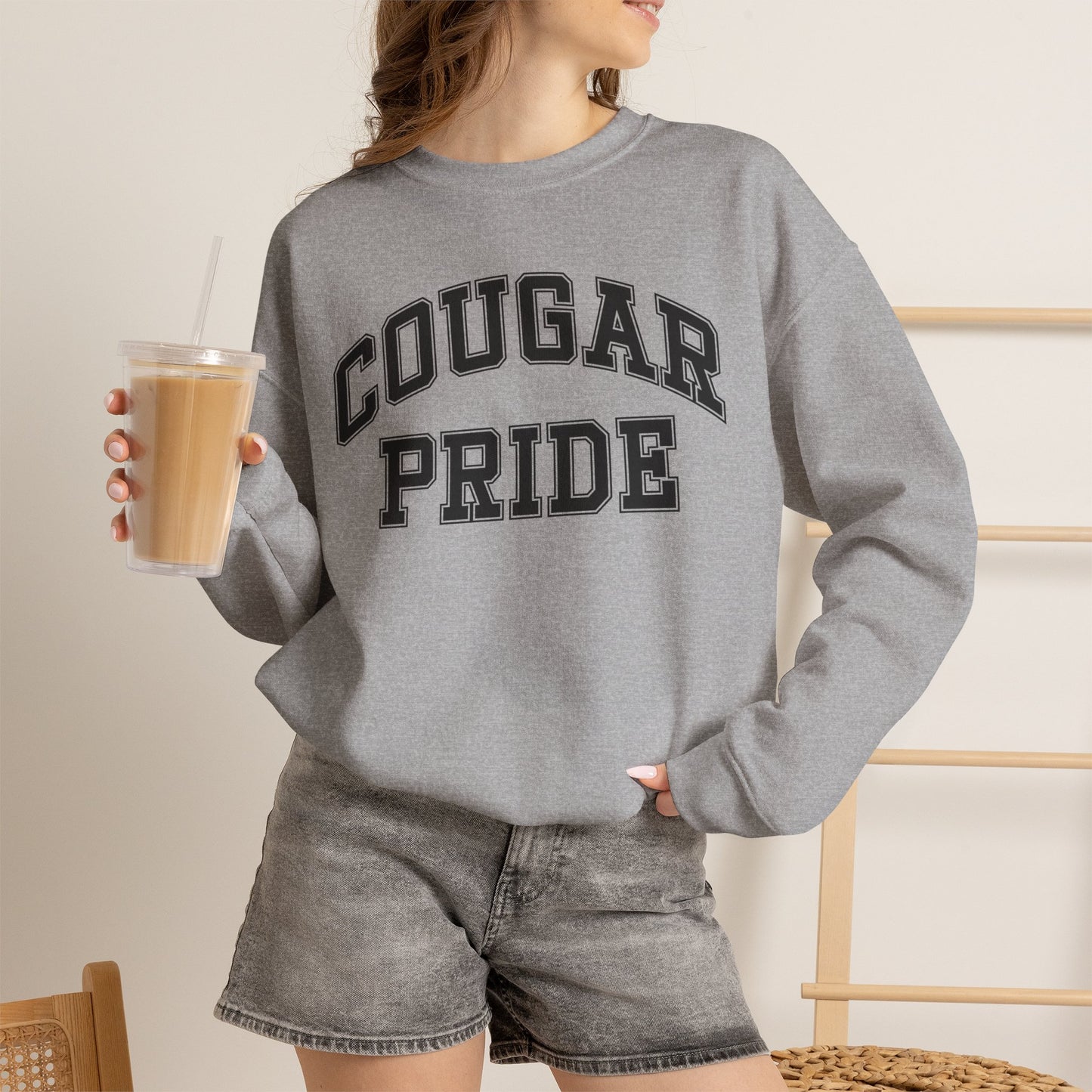 GILDAN - Cougar Pride Crewneck Sweatshirt