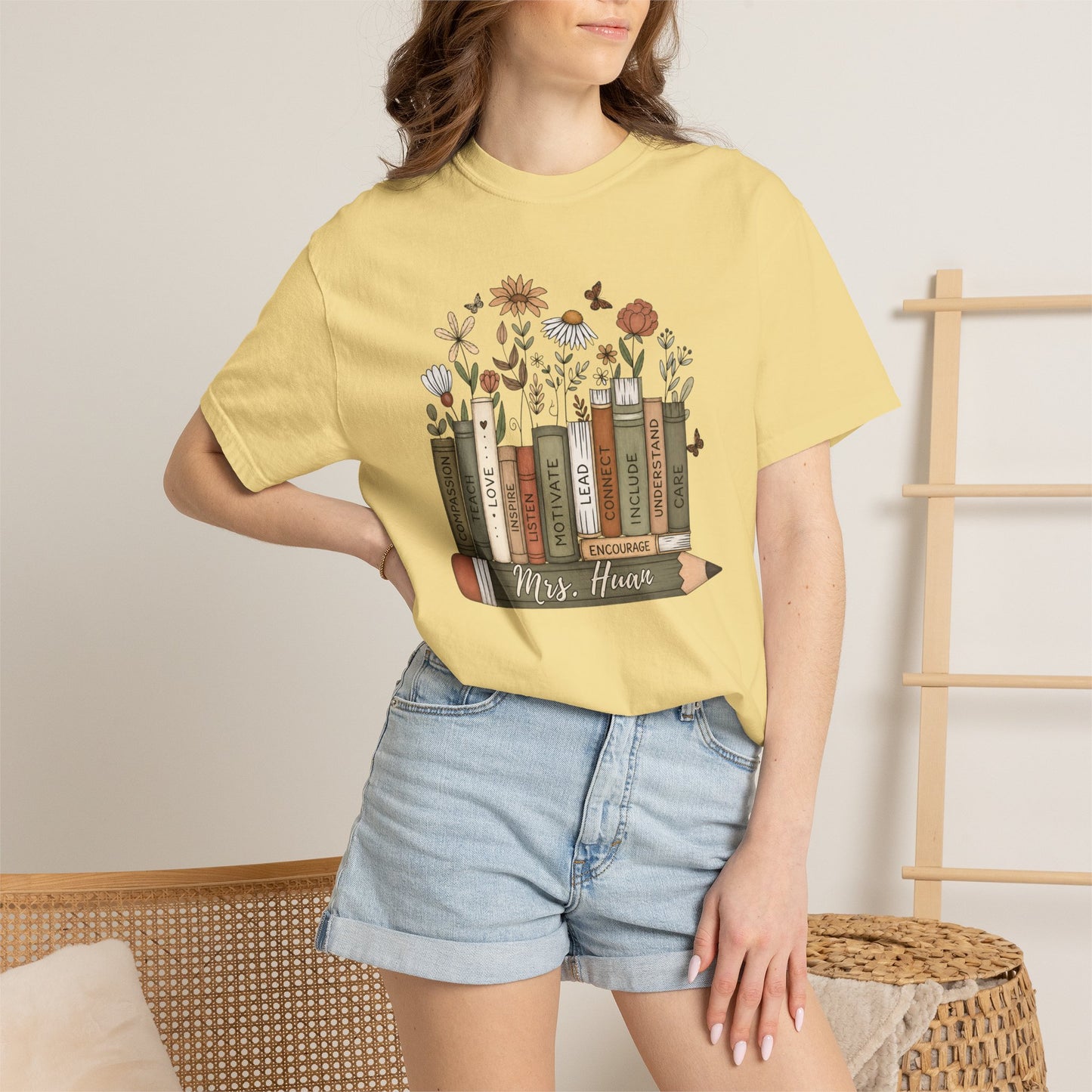 COMFORT COLORS - *** WANT TO PERSONALIZE THIS ?" - DO NOT ORDER THIS, PLEASE EMAIL ME @REFININGFAITHCOMPANY@GMAIL.COM*** Teacher Bookshelf T-Shirt – Personalized “Mrs. Hayes” Pencil & Floral Reading...