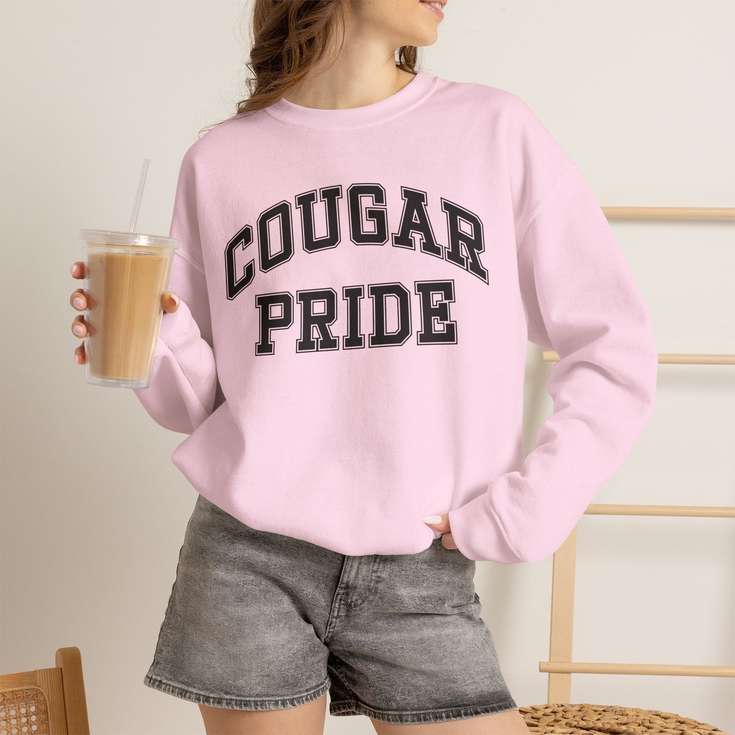 GILDAN - Cougar Pride Crewneck Sweatshirt