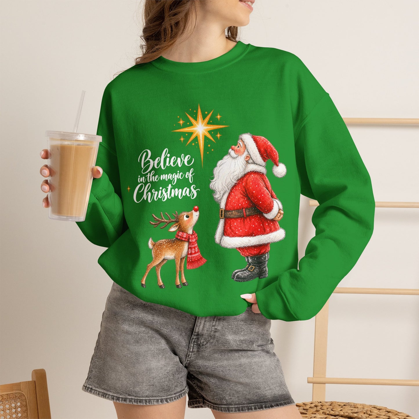 GILDAN - Believe in the Magic of Christmas Santa Crewneck Sweatshirt