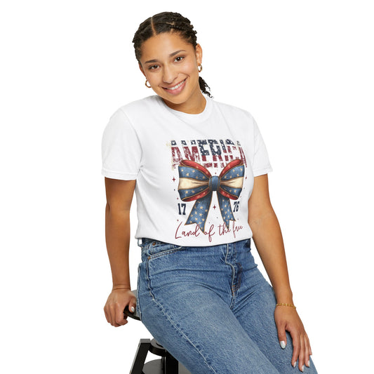 COMFORT OLORS - Patriotic America Bow T-Shirt — "America 1776 Land of the Free" Fourth of July Tee