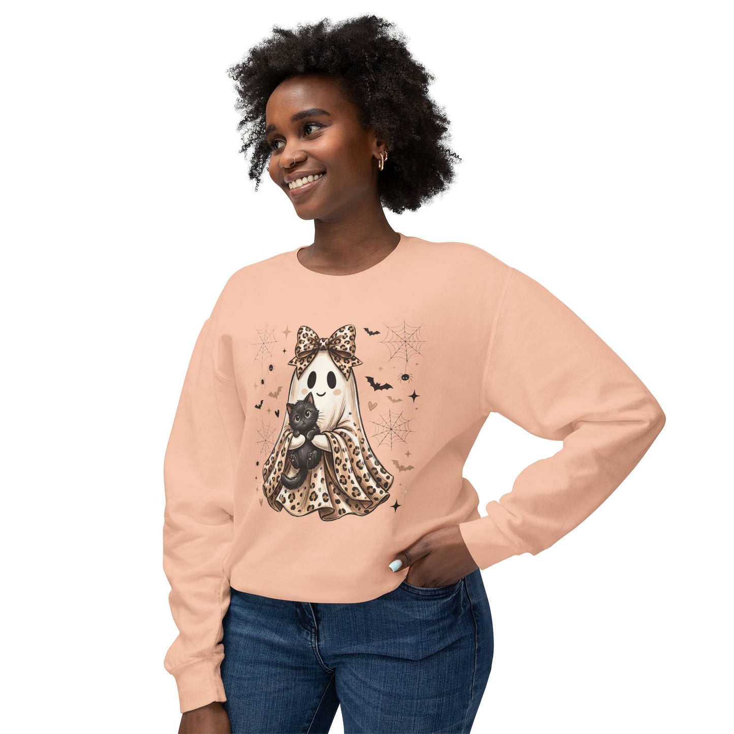 COMFORT COLORS - Leopard Bow Ghost Sweatshirt — Cute Halloween Ghost Holding Black Cat
