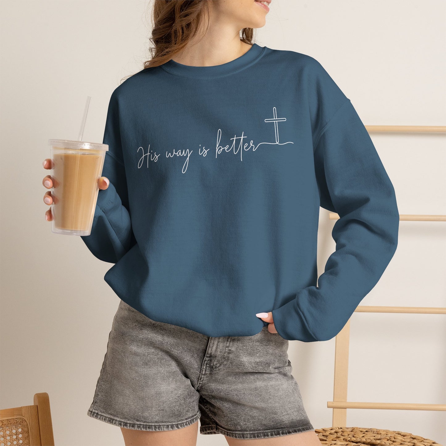 GILDAN - Classic Blank Crewneck Sweatshirt
