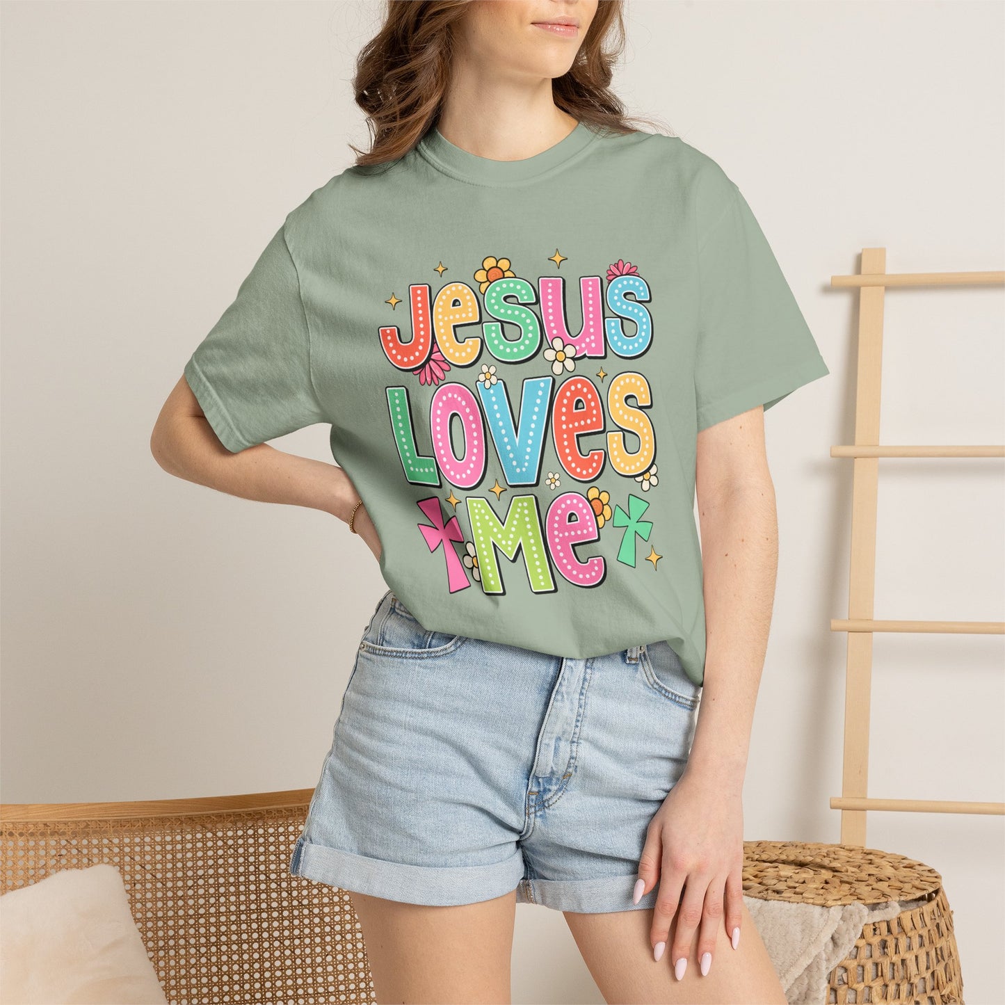 COMFORT COLORS - Jesus Loves Me T-Shirt — Colorful Retro Kids/Youth Faith Tee