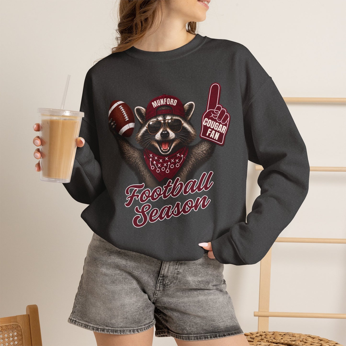 GILDAN - COUGARS - Unisex Heavy Blend™ Crewneck Sweatshirt