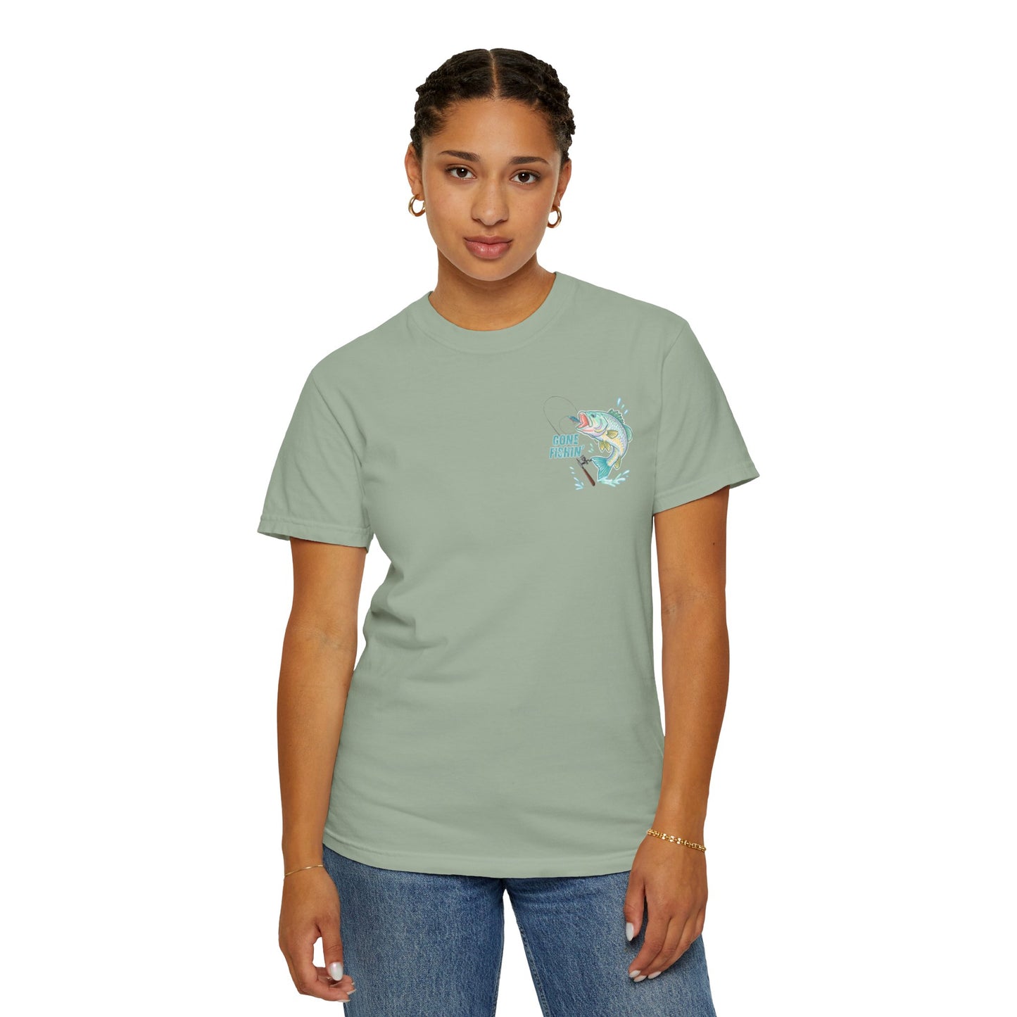 COMFORT COLORS - Catch me at the lake 2 side design tee