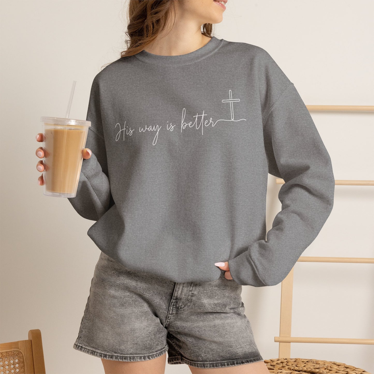 GILDAN - Classic Blank Crewneck Sweatshirt
