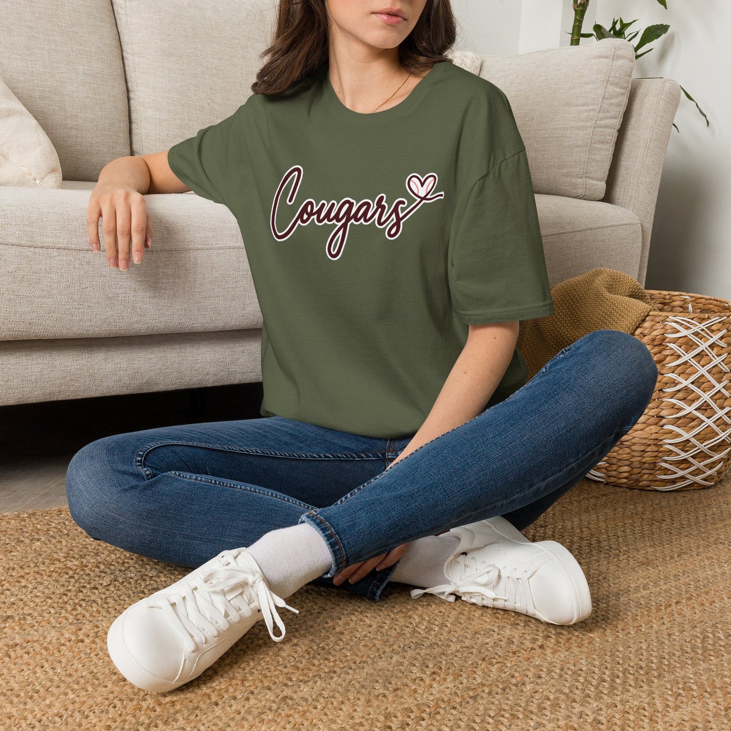 GILDAN - Cougars Script T-Shirt — Retro Pink Heart Team Tee