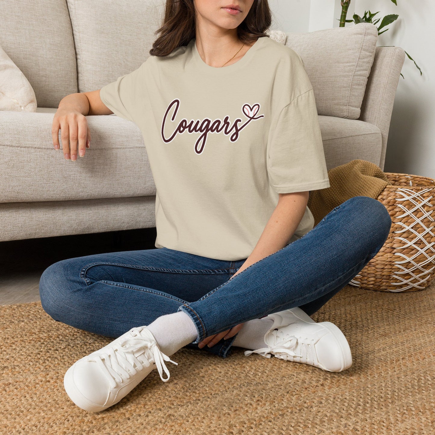GILDAN - Cougars Script T-Shirt — Retro Pink Heart Team Tee
