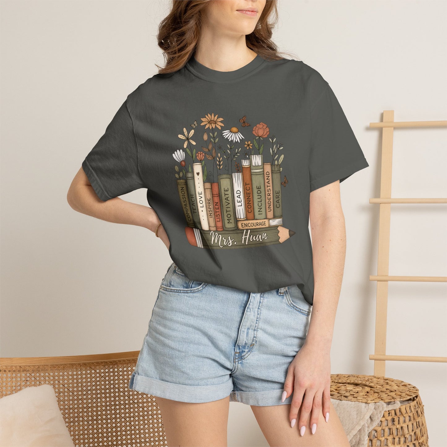 COMFORT COLORS - *** WANT TO PERSONALIZE THIS ?" - DO NOT ORDER THIS, PLEASE EMAIL ME @REFININGFAITHCOMPANY@GMAIL.COM*** Teacher Bookshelf T-Shirt – Personalized “Mrs. Hayes” Pencil & Floral Reading...