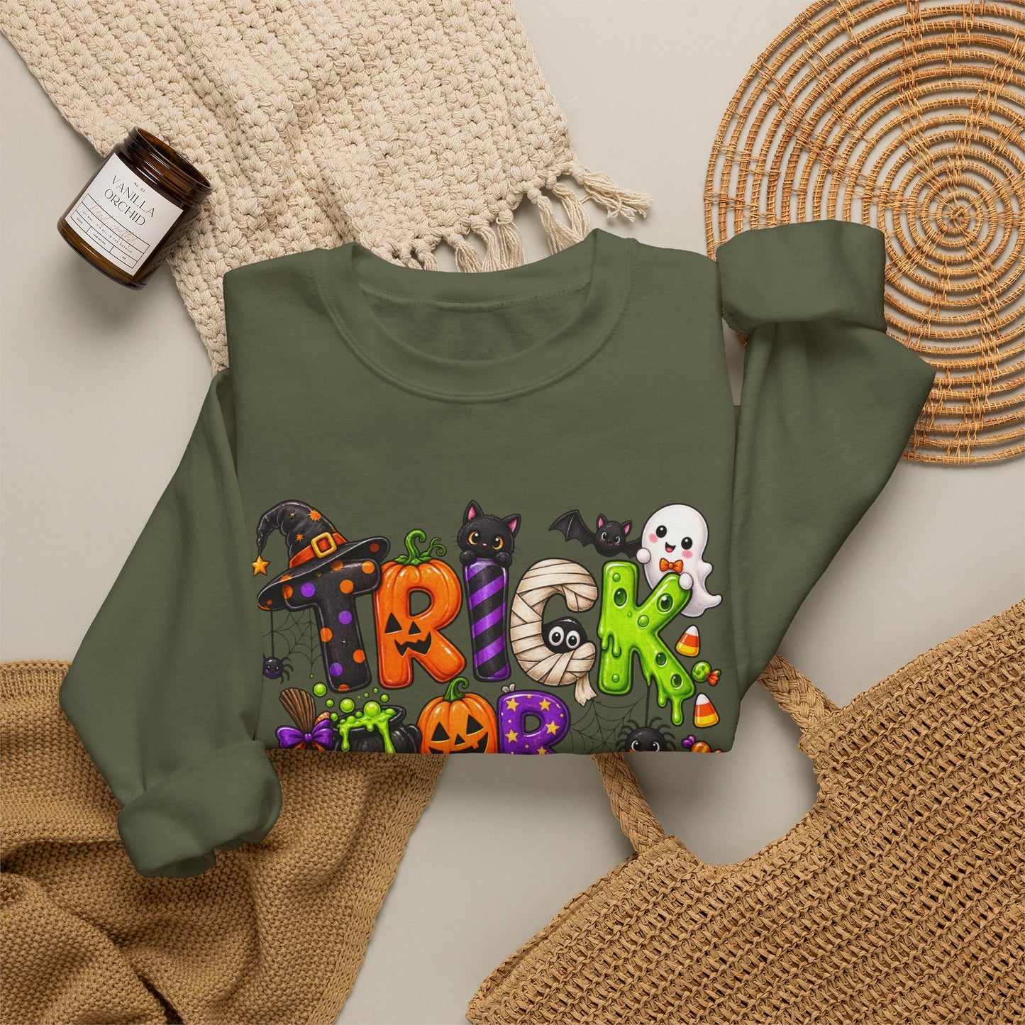 GILDAN - Halloween "Trick or Treat" Crewneck Sweatshirt - Cute Spooky Candy Graphic