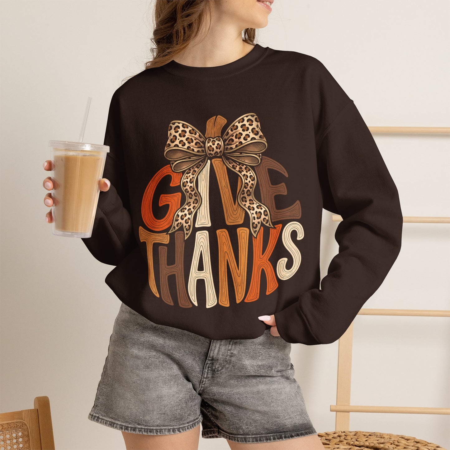 GILDAN - Give Thanks Thanksgiving Bow Sweatshirt
