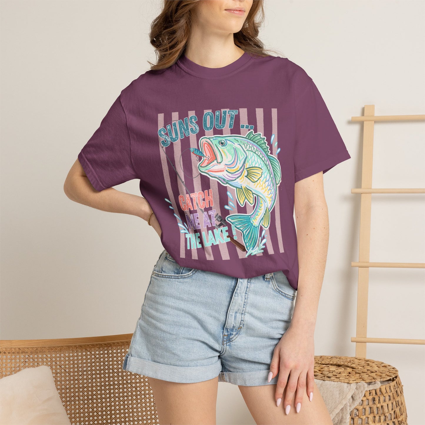 COMFORT COLORS - Suns Out Catch Me at the Lake Fishing T-Shirt