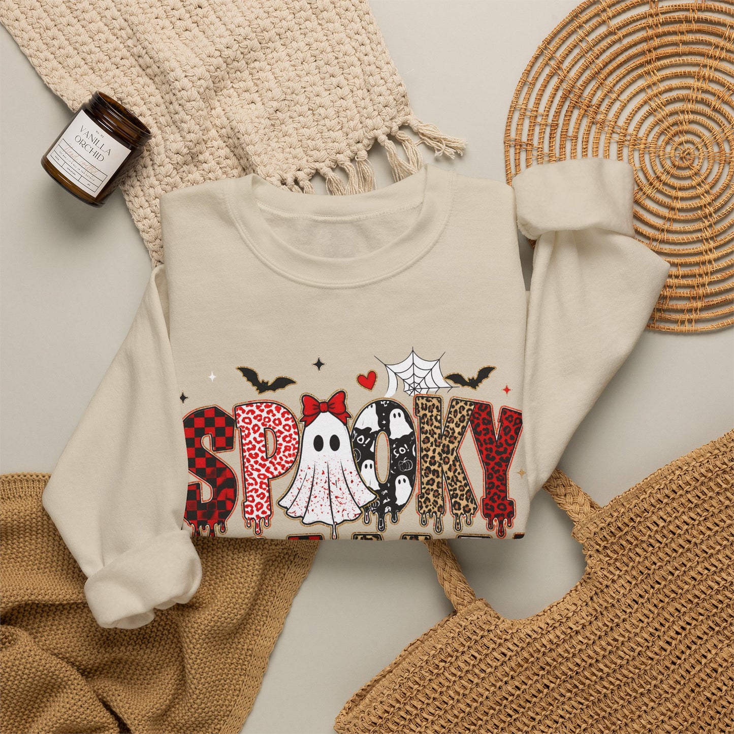 GILDAN - Spooky Mama Sweatshirt – Cute Halloween Ghost & Pumpkin Graphic Crewneck
