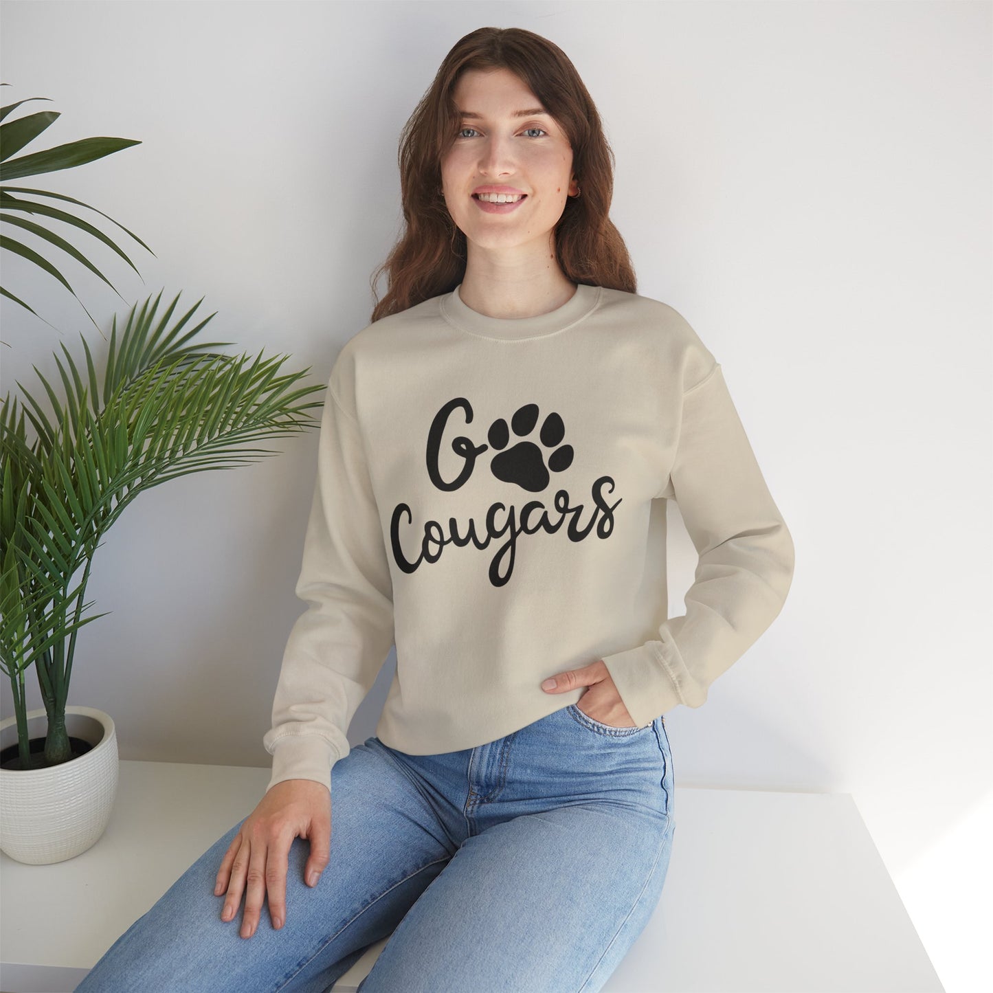 GILDAN - Cougars Paw Crewneck Sweatshirt