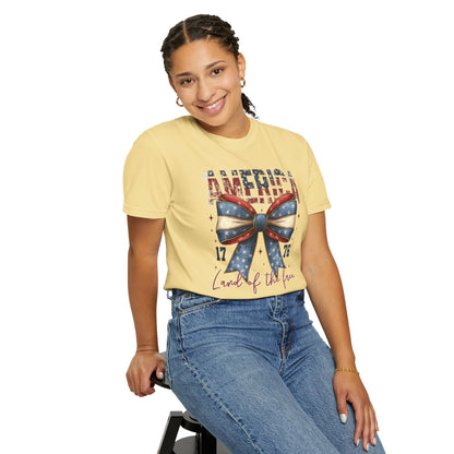 COMFORT OLORS - Patriotic America Bow T-Shirt — "America 1776 Land of the Free" Fourth of July Tee